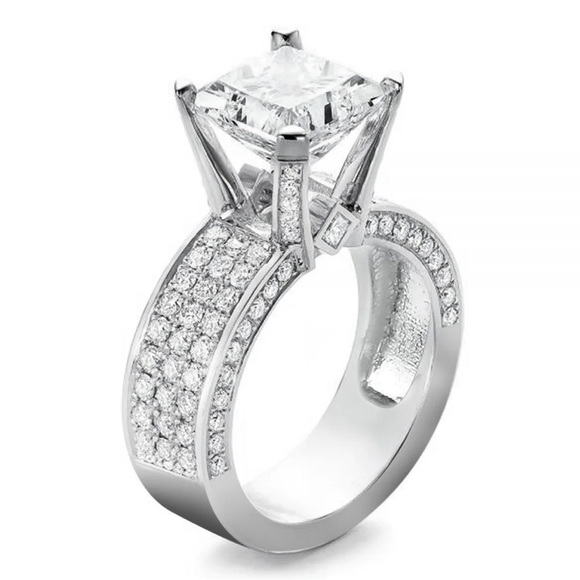 New Women’s 925 Silver Princess Cut Diamond Ring - Picture 2 of 6